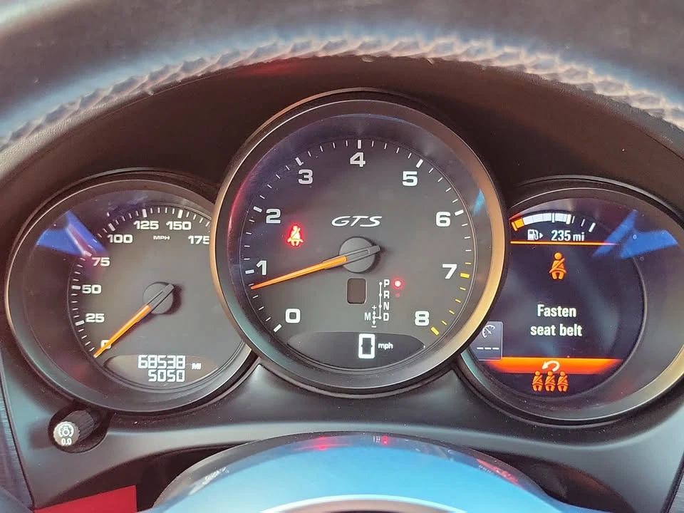 2021 Porsche Macan GTS - Image 13 of 18