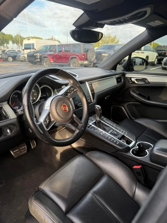 2021 Porsche Macan GTS - Image 7 of 10