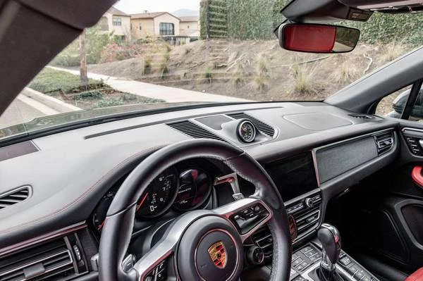 2021 Porsche Macan GTS - Image 3 of 5