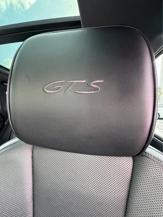 2021 Porsche Macan GTS - Image 11 of 15