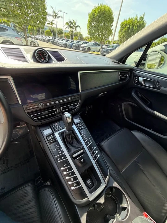 2021 Porsche Macan GTS - Image 13 of 16