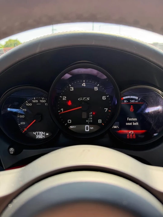 2021 Porsche Macan GTS - Image 9 of 12