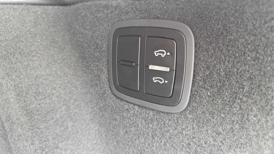 2021 Porsche Macan GTS - Image 6 of 19