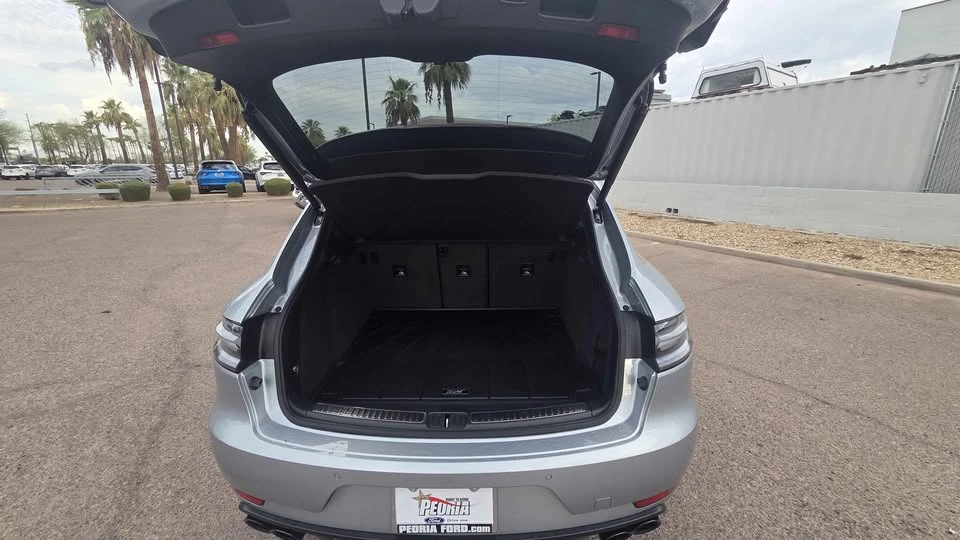 2021 Porsche Macan GTS - Image 5 of 19
