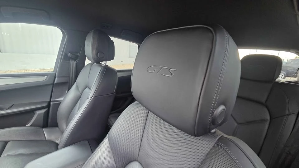 2021 Porsche Macan GTS - Image 14 of 19