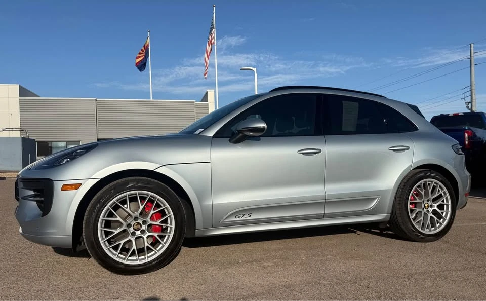 2021 Porsche Macan GTS - Image 2 of 7