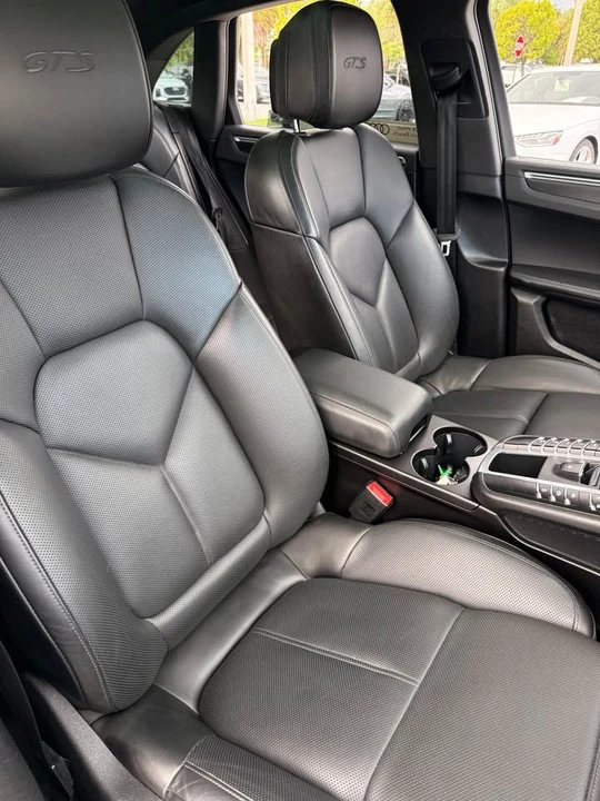 2021 Porsche Macan GTS - Image 8 of 16