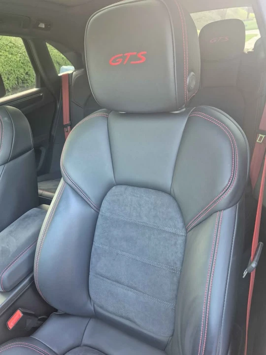 2021 Porsche Macan GTS - Image 8 of 17
