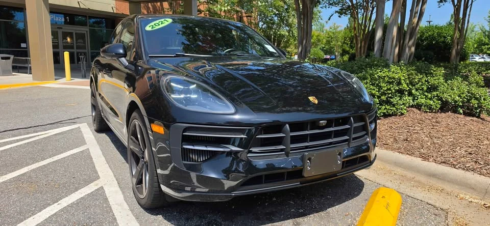 2021 Porsche Macan GTS - Image 2 of 20