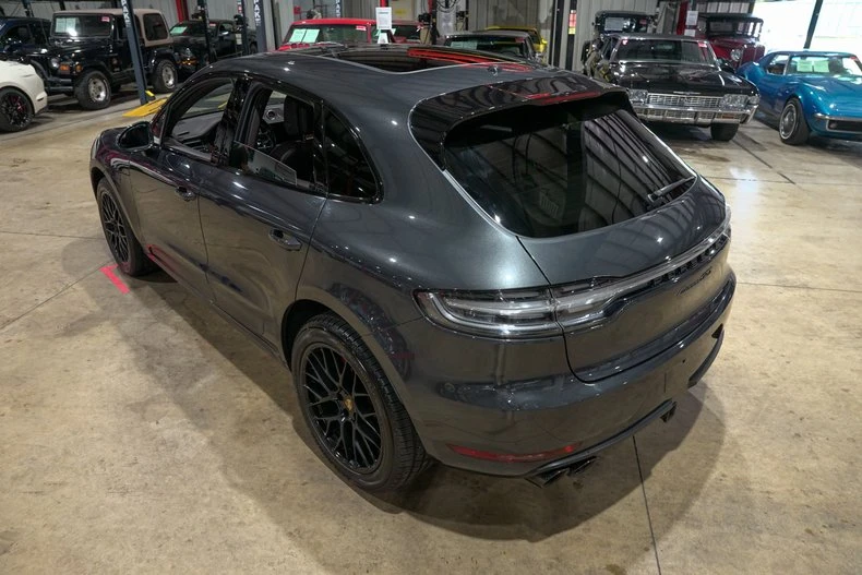 2021 Porsche Macan GTS - Image 16 of 31