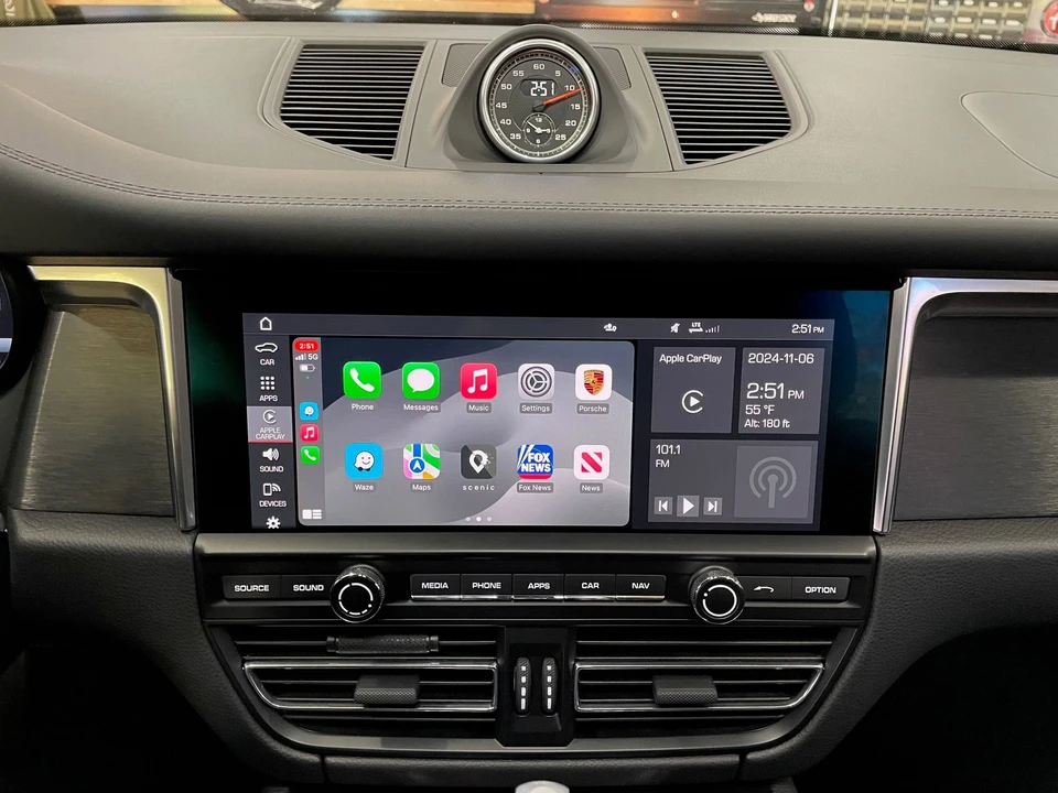 2021 Porsche Macan GTS - Image 13 of 17
