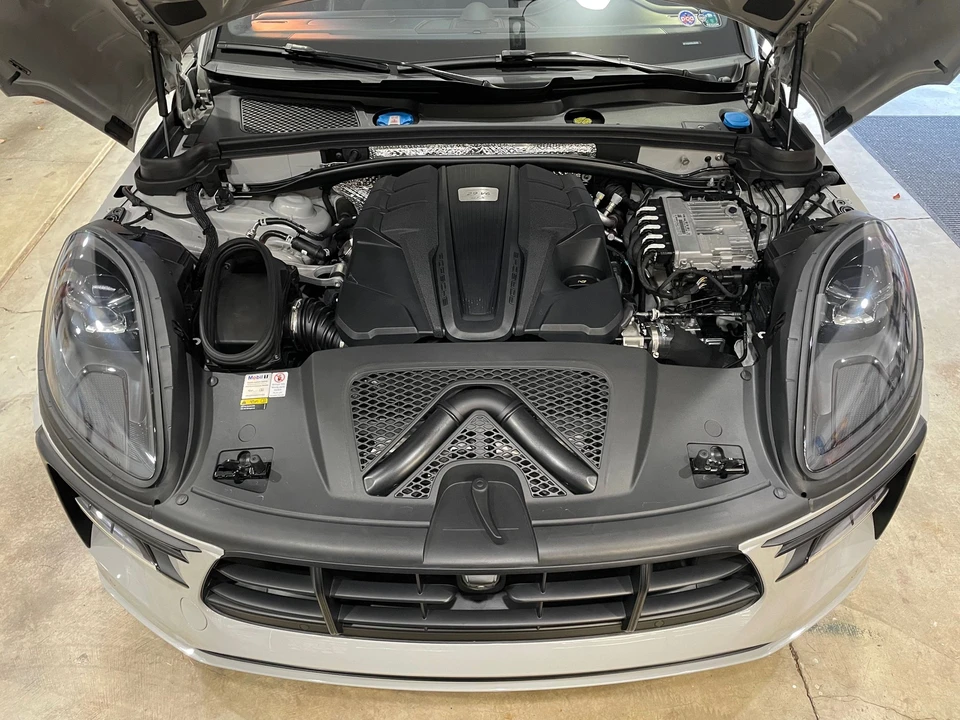 2021 Porsche Macan GTS - Image 16 of 17