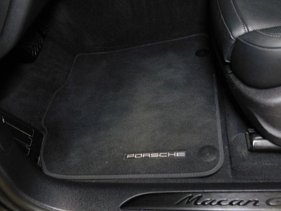 2021 Porsche Macan GTS - Image 29 of 31