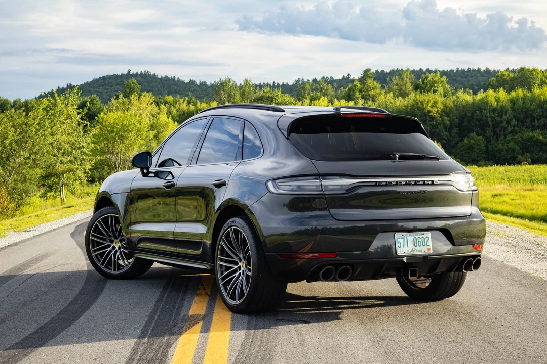 2021 Porsche Macan GTS - Image 8 of 31