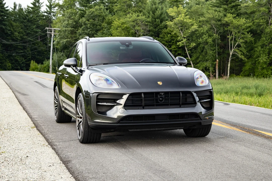 2021 Porsche Macan GTS - Image 19 of 31