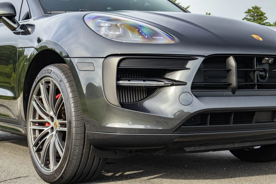 2021 Porsche Macan GTS - Image 21 of 31