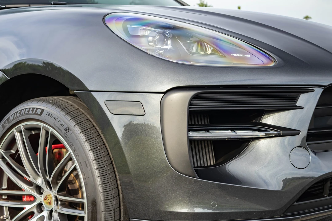 2021 Porsche Macan GTS - Image 22 of 31