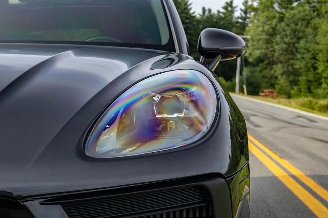2021 Porsche Macan GTS - Image 24 of 31