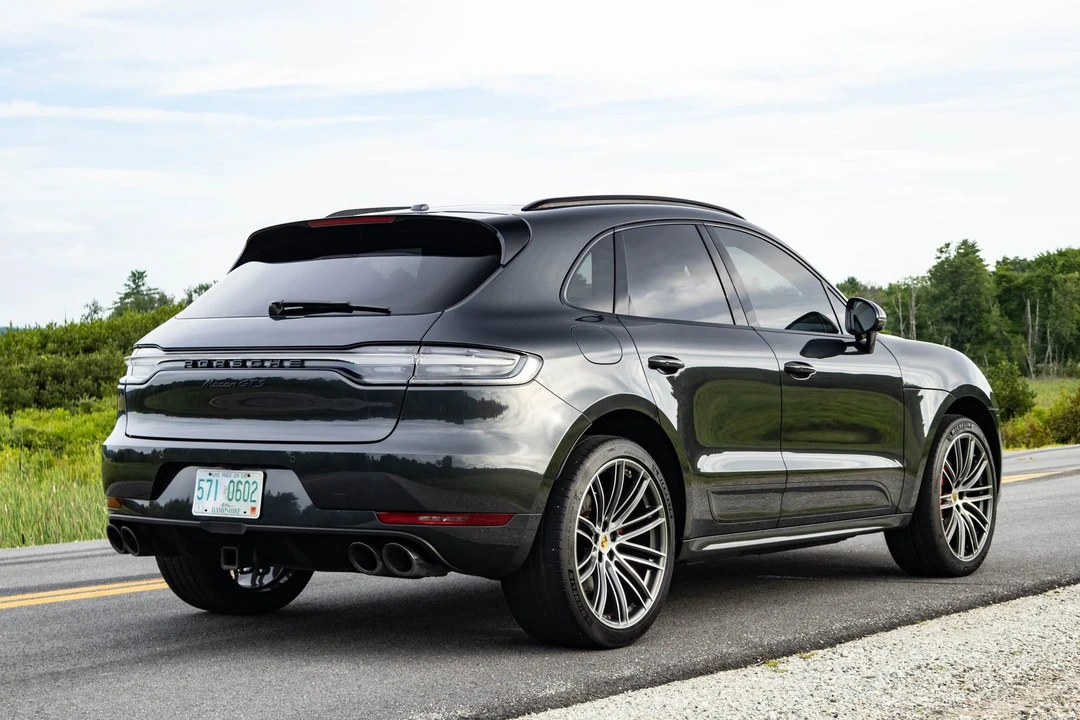 2021 Porsche Macan GTS - Image 11 of 31