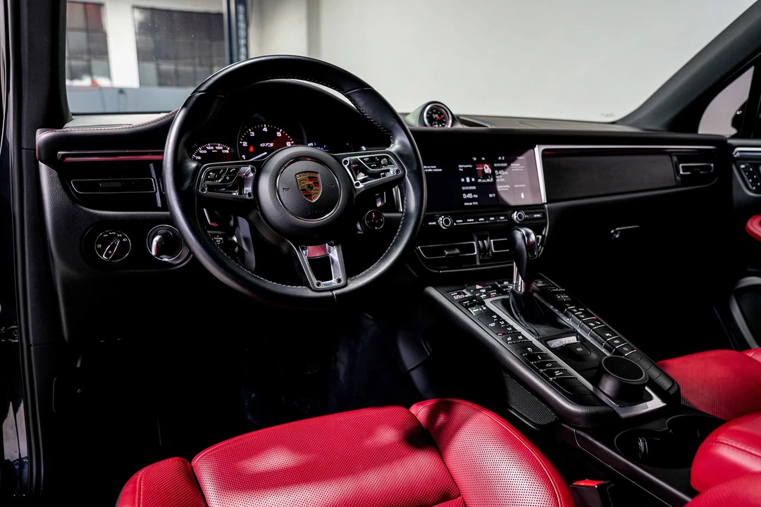 2021 Porsche Macan GTS - Image 9 of 12