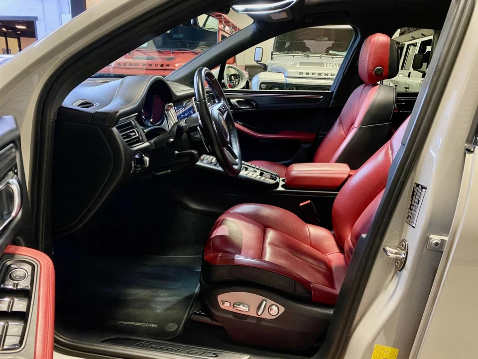 2021 Porsche Macan GTS - Image 16 of 31