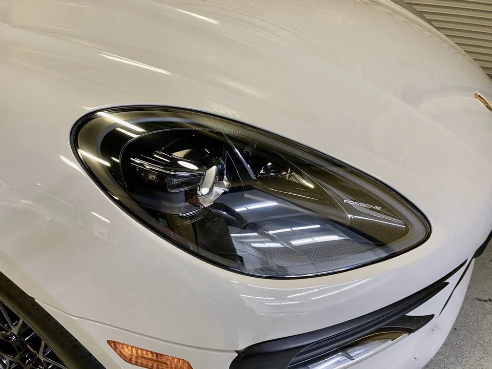 2021 Porsche Macan GTS - Image 14 of 21