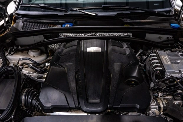 2021 Porsche Macan GTS - Image 6 of 7