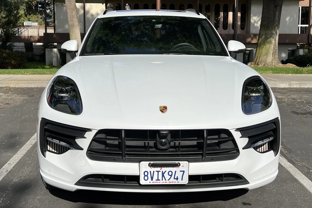 2021 Porsche Macan GTS - Image 2 of 31