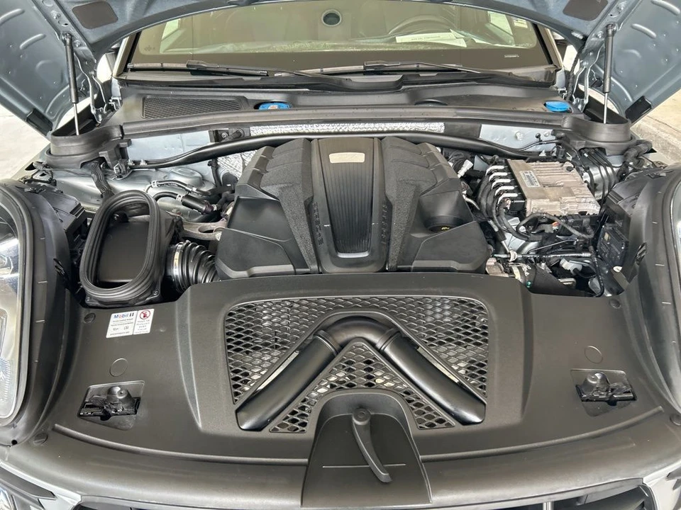 2021 Porsche Macan GTS - Image 12 of 12