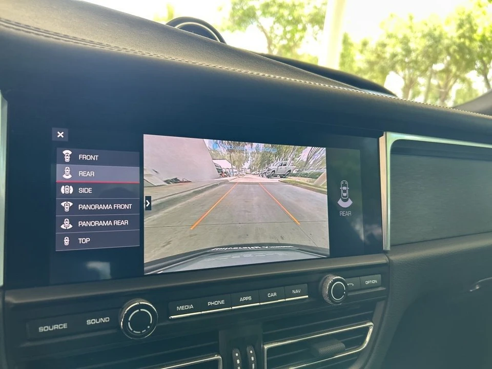 2021 Porsche Macan GTS - Image 9 of 12