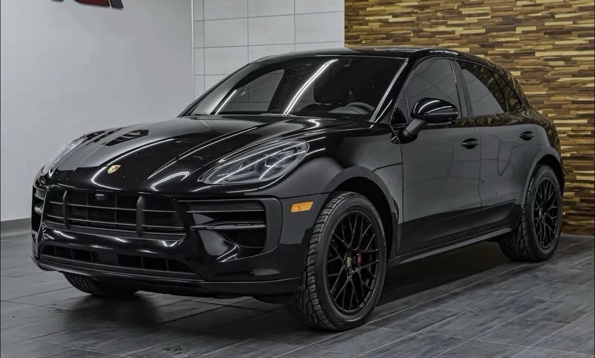 2021 Porsche Macan GTS - Image 2 of 3