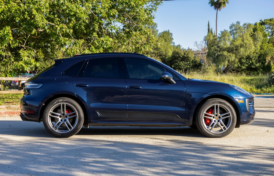 2021 Porsche Macan GTS - Image 12 of 31