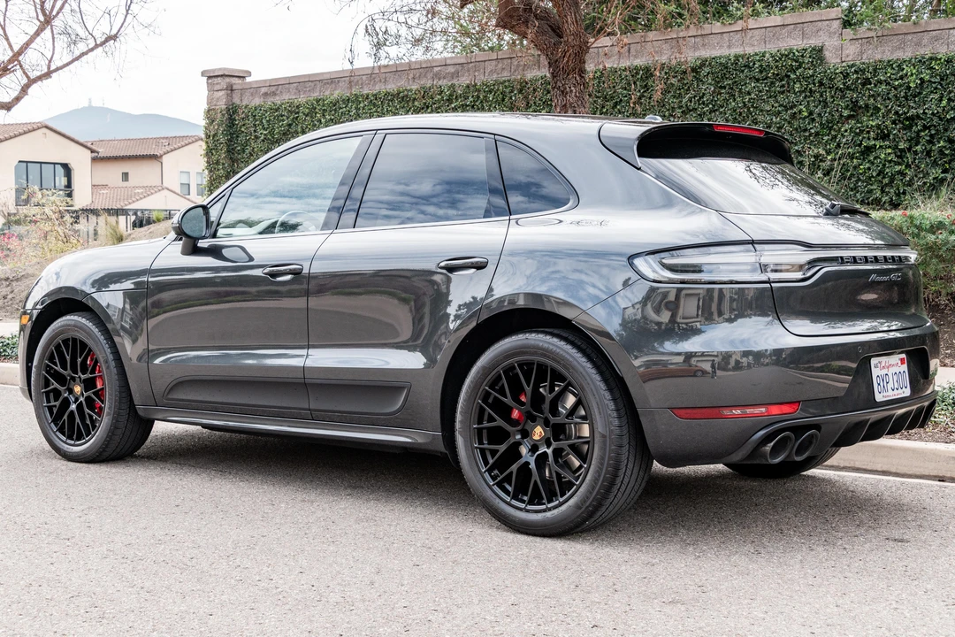 2021 Porsche Macan GTS - Image 8 of 31