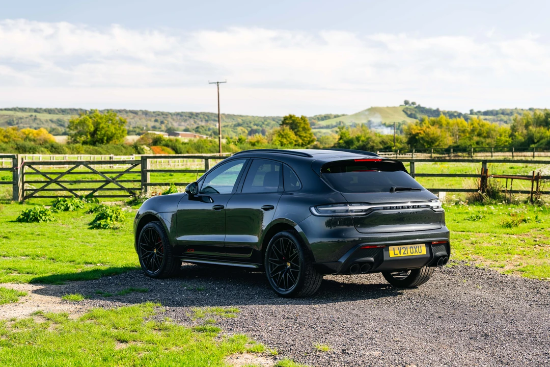 2021 Porsche Macan GTS - Image 7 of 31