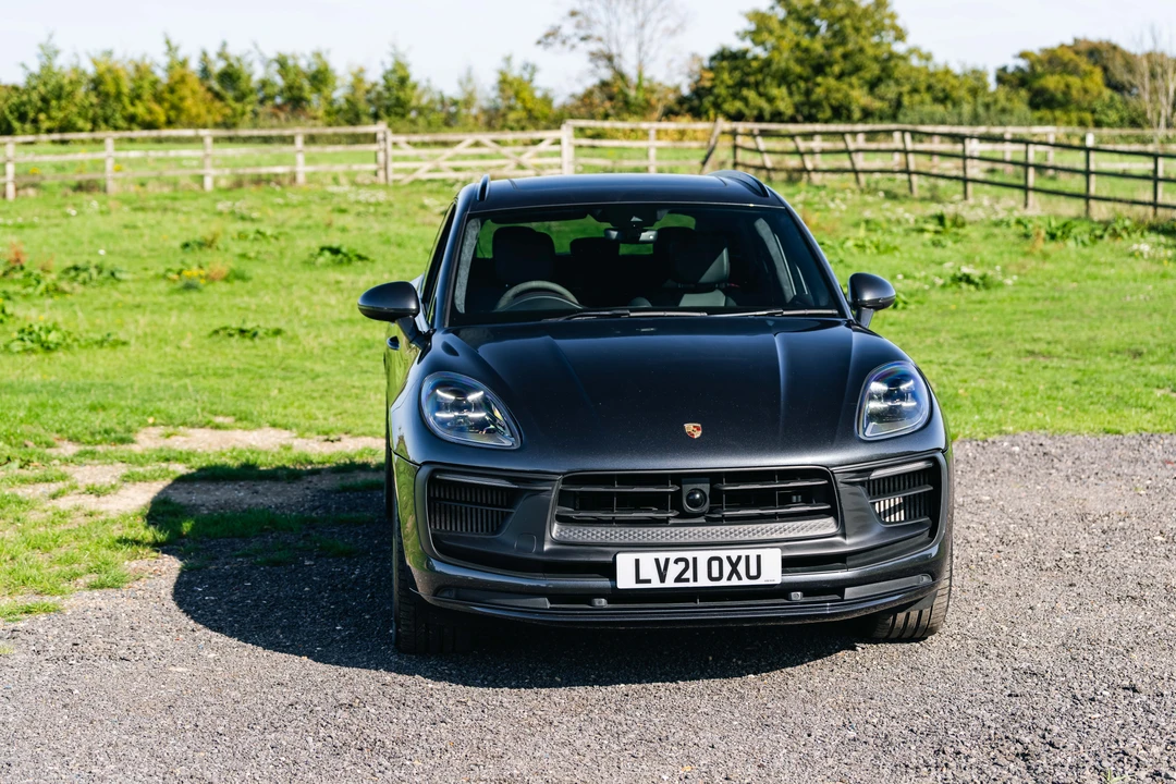 2021 Porsche Macan GTS - Image 10 of 31