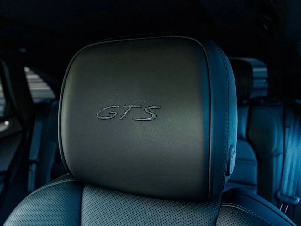2021 Porsche Macan GTS - Image 9 of 13