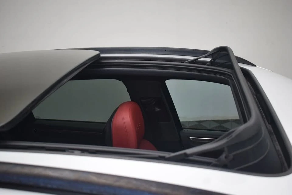 2021 Porsche Macan GTS - Image 13 of 18