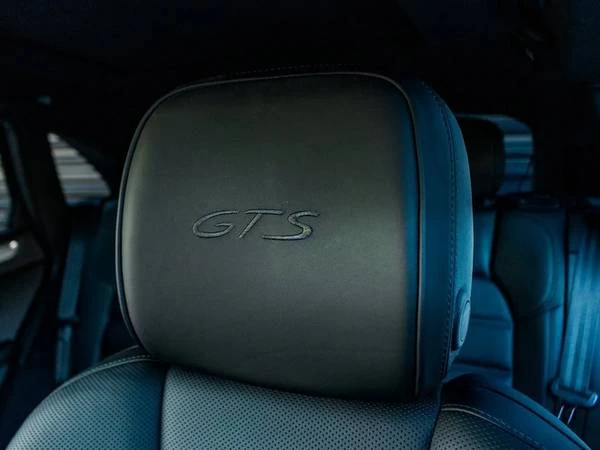 2021 Porsche Macan GTS - Image 3 of 10