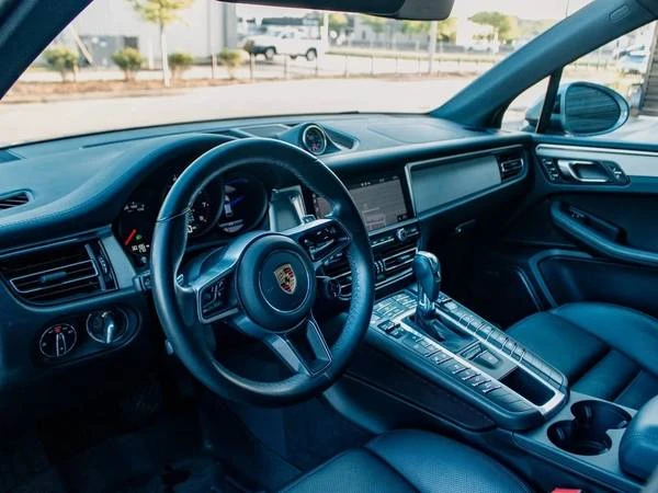 2021 Porsche Macan GTS - Image 4 of 10