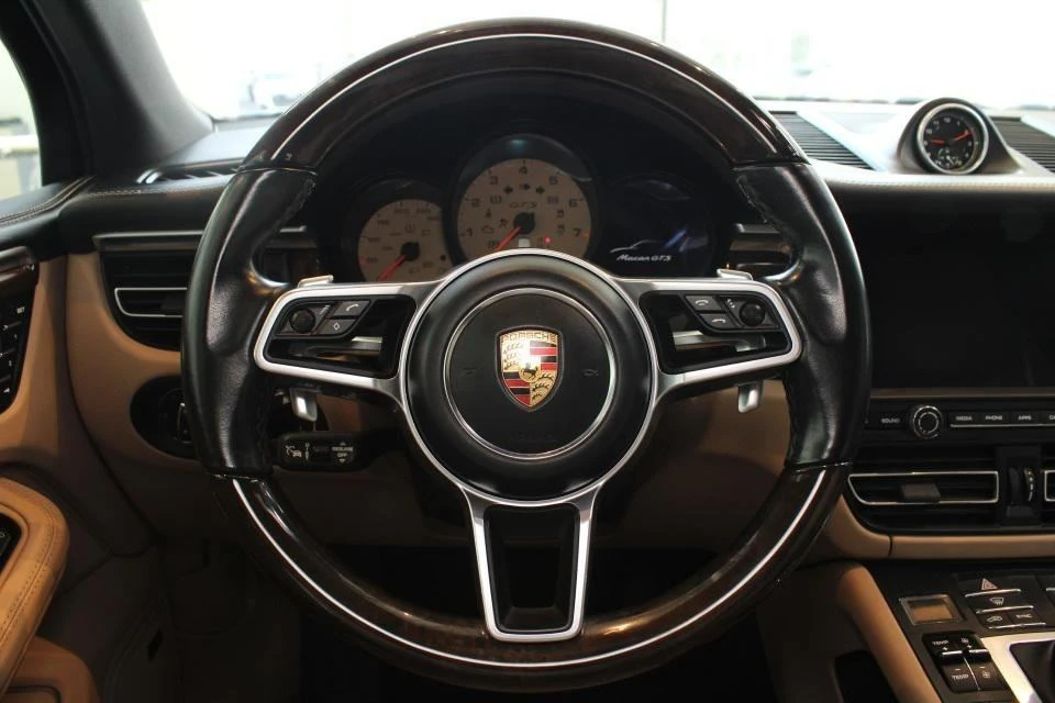 2021 Porsche Macan GTS - Image 18 of 20
