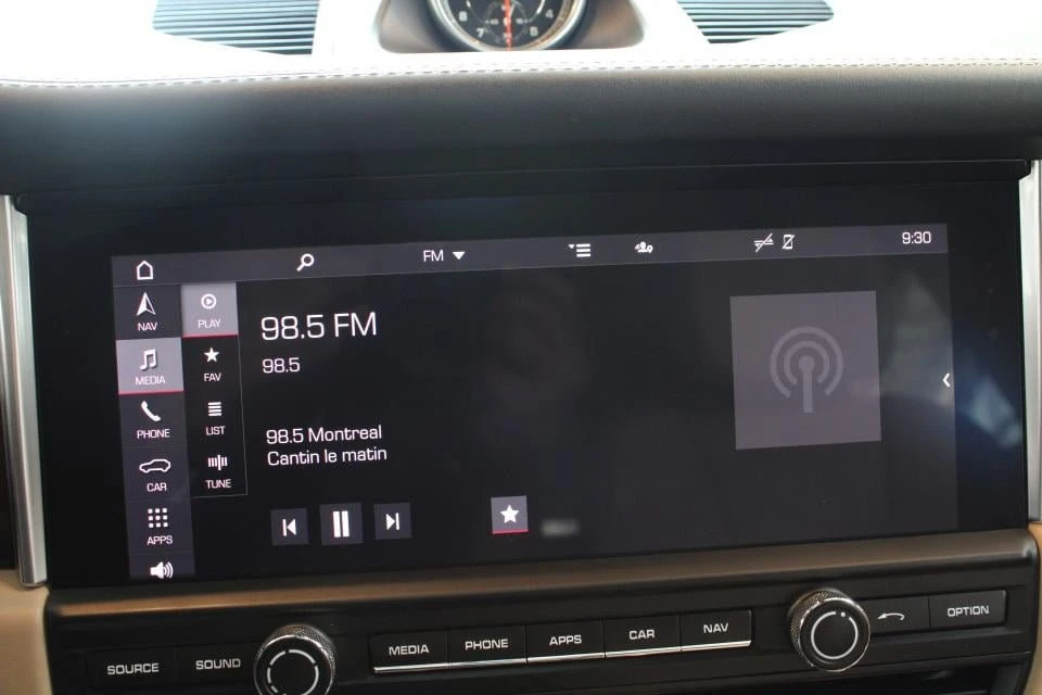 2021 Porsche Macan GTS - Image 15 of 20