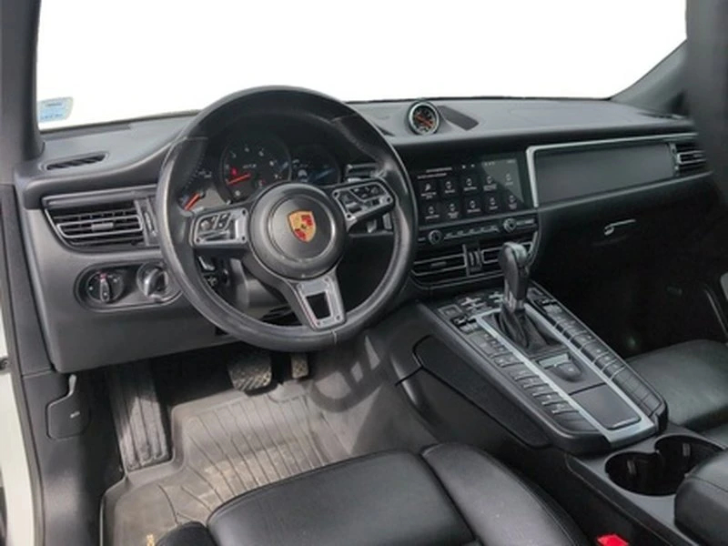 2021 Porsche Macan GTS - Image 9 of 20