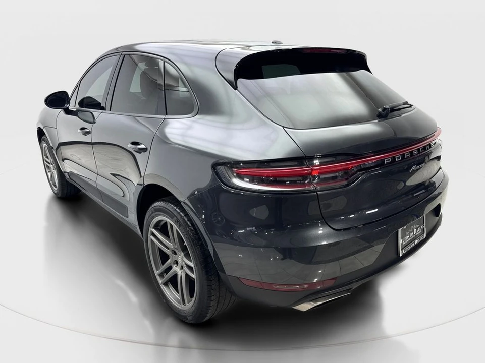 2021 Porsche Macan - Image 9 of 31