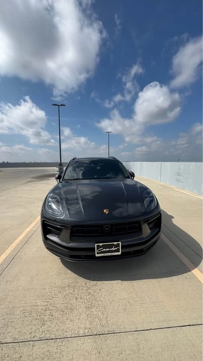 2021 Porsche Macan - Image 2 of 6