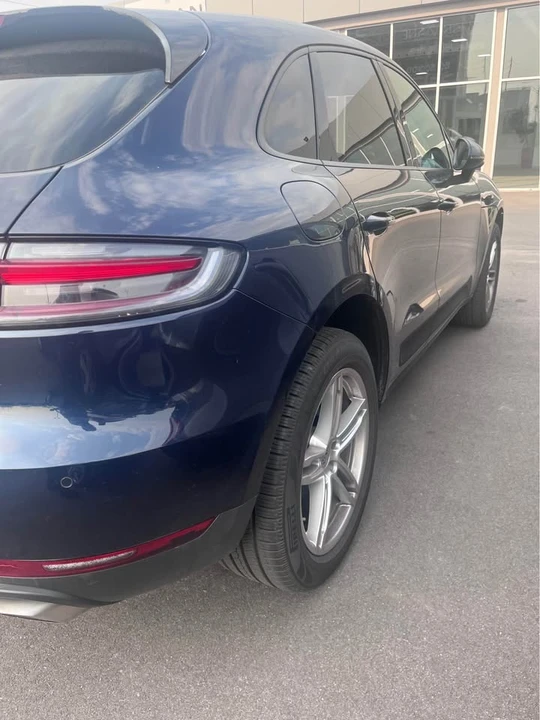 2021 Porsche Macan - Image 5 of 11