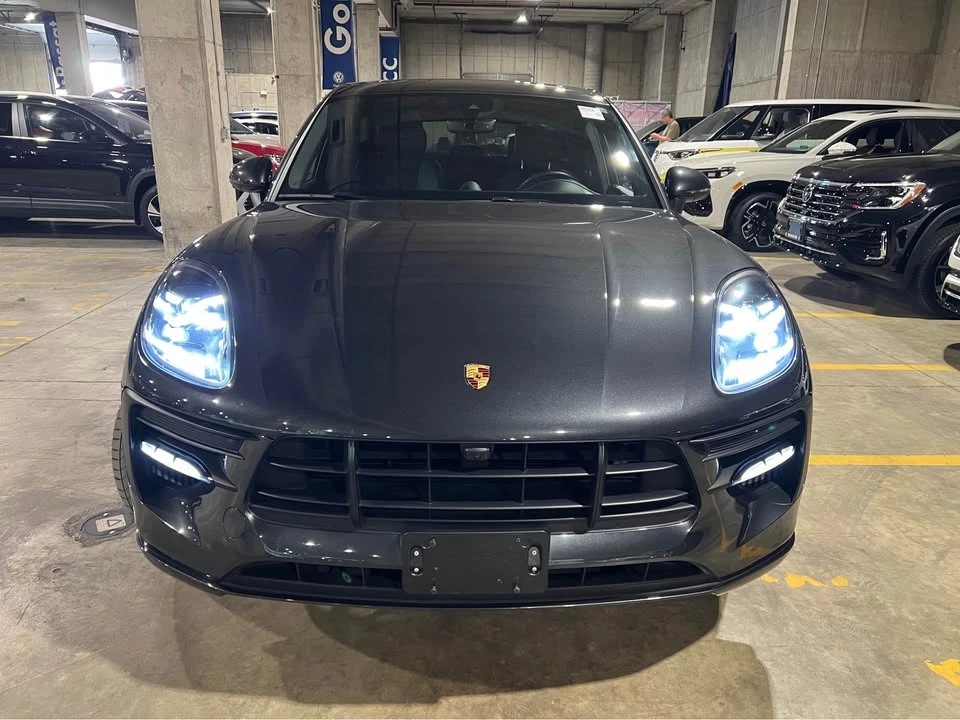 2021 Porsche Macan - Image 2 of 20