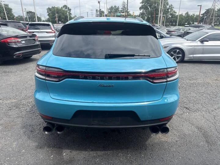 2021 Porsche Macan - Image 7 of 16