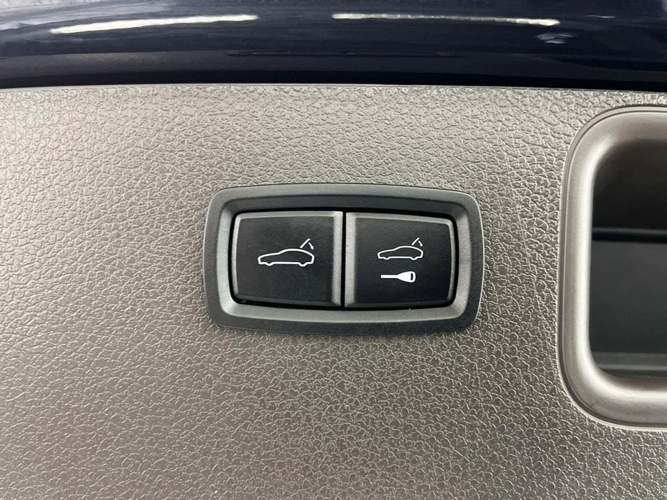 2021 Porsche Macan - Image 5 of 20
