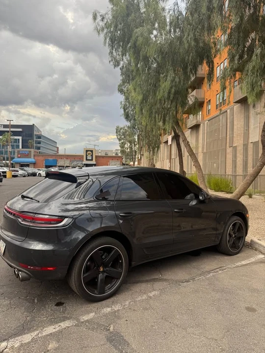 2021 Porsche Macan - Image 3 of 8