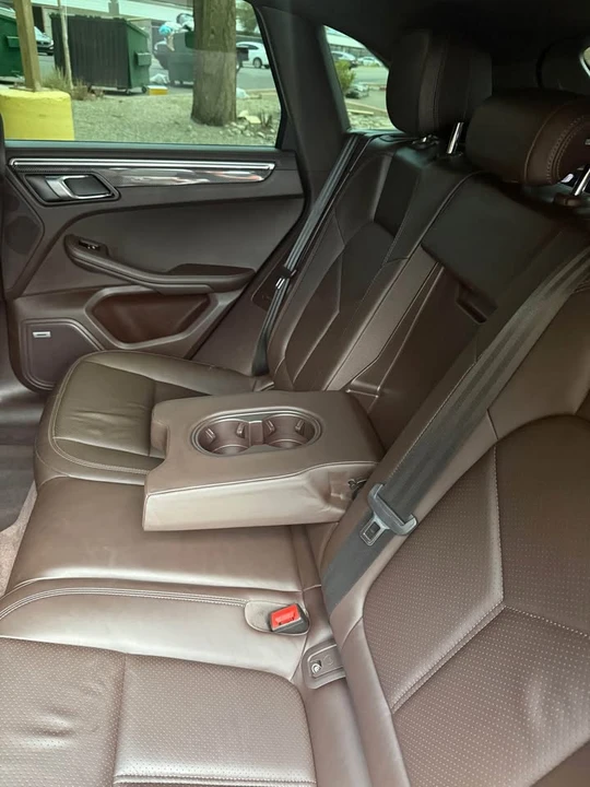 2021 Porsche Macan - Image 8 of 8